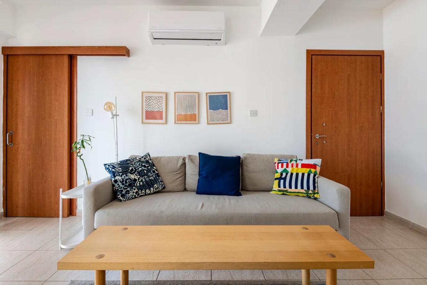 Top Floor Apartment City Center ลาร์นาคา ภายนอก รูปภาพ